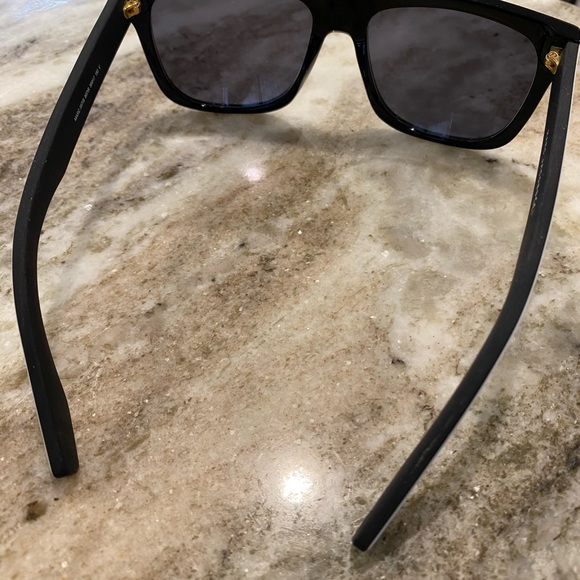 Marc Jacobs Sunglasses - Picture 5 of 8